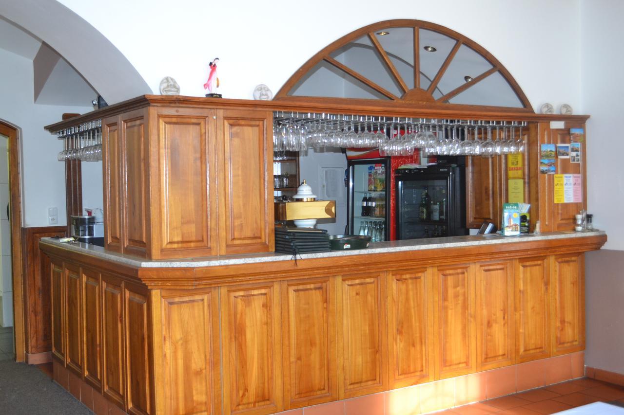 Hotel Atawa Rabi Екстер'єр фото